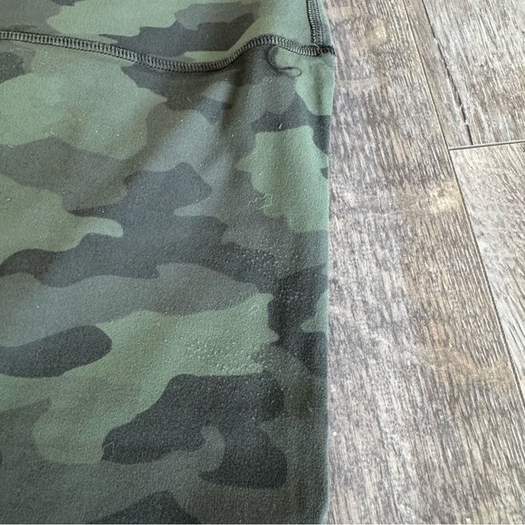 Lululemon 🍋 LULULEMON ALIGN™ PANT II 25" - Heritage 365 Camo Green Twill Multi - Picture 6 of 8